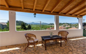 Amazing apartment in Ploce with WiFi and 2 Bedrooms